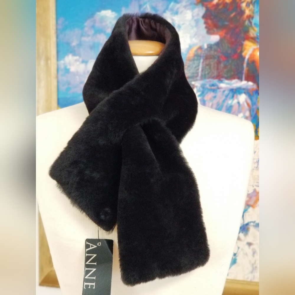 $378 Vintage Anne Klein Shearling Scarf - Picture 2 of 6